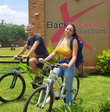 backpackers accommodation near or tambo airport