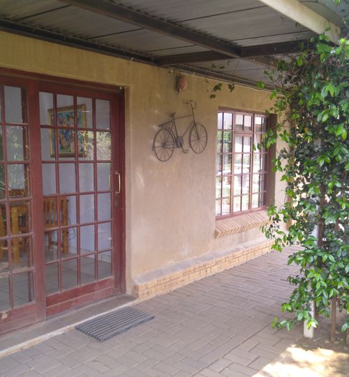 rangers lodge airport